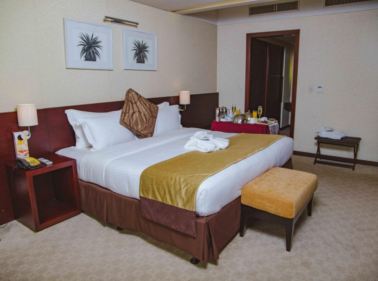 Hotel De Convencoes De Talatona Hcta Luanda Buitenkant foto